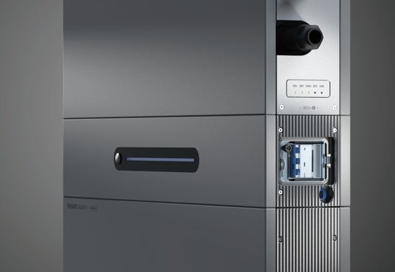 3اینورتر خورشیدی هیبریدی خانگی ۶۸ کیلو وات ۳۶۸۰VA پشتیبان، باتری ۱۶۰-۴۰۰ ولت، کامپکت و Quie